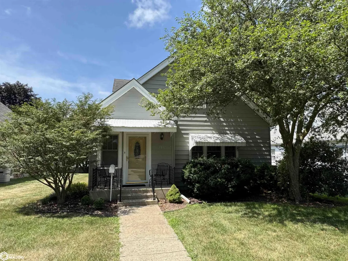215 Scott ST, Audubon, IA 50025