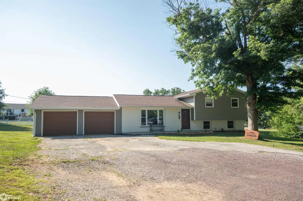 421 Orleans CT, Warsaw, IL 62379