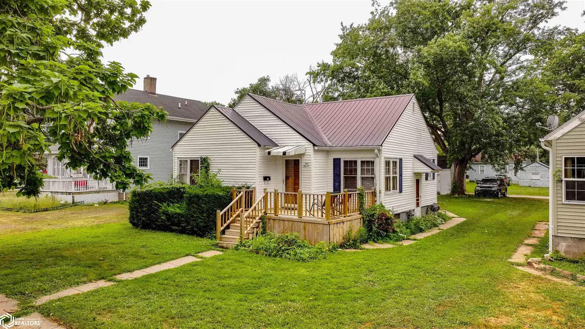 411 N Quincy AVE, Ottumwa, IA 52501