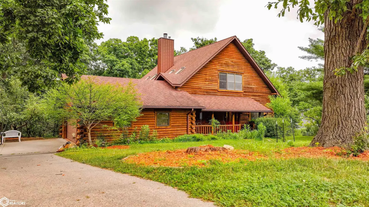 45 Brookwood CT, Ottumwa, IA 52501