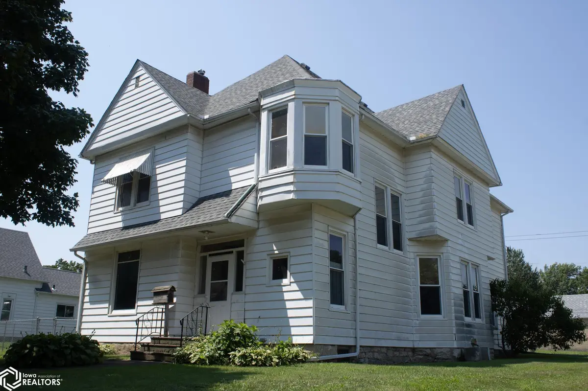 1601 S Central AVE, Burlington, IA 52601