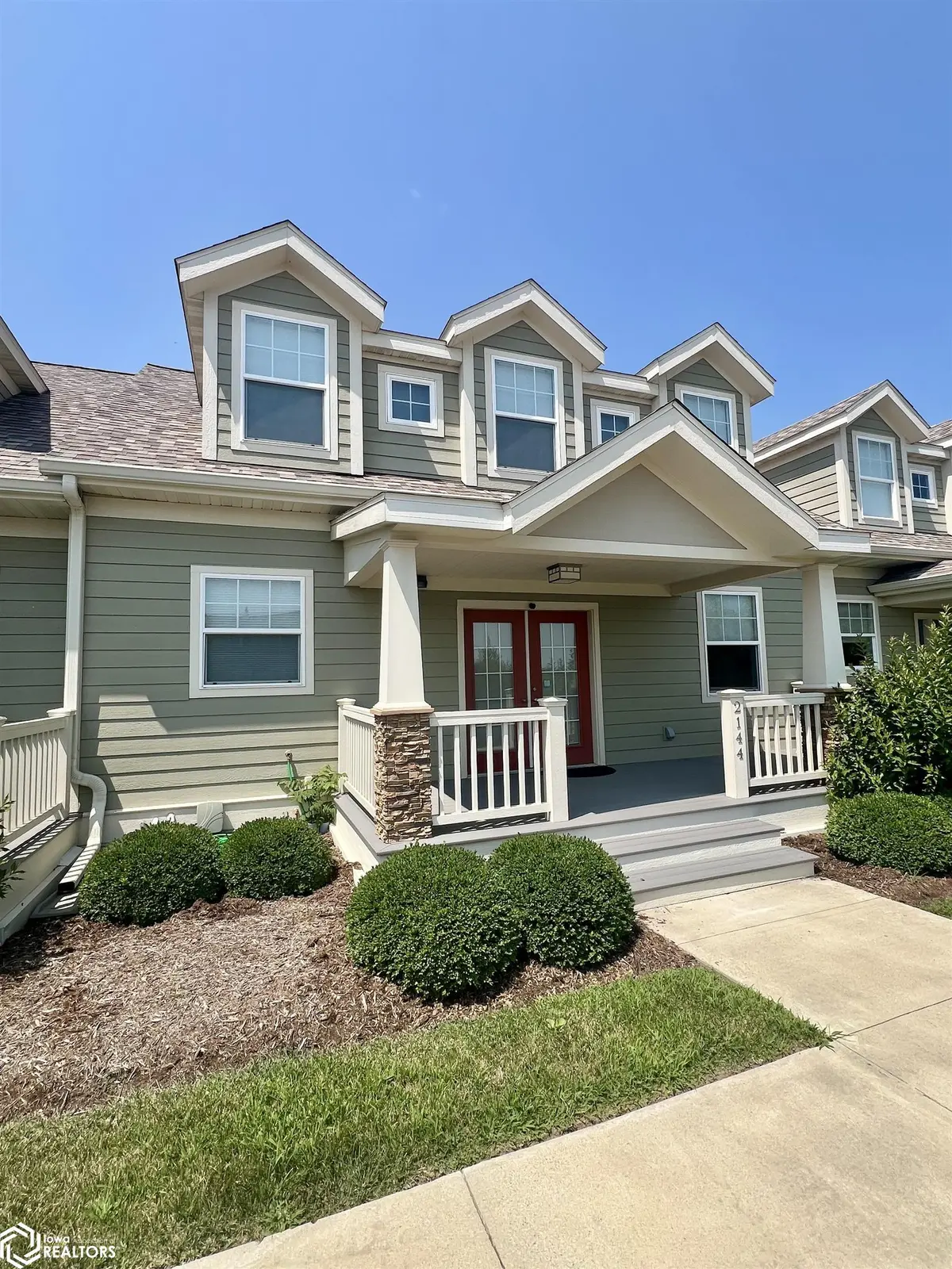 2144 Amber LN, Fairfield, IA 52556