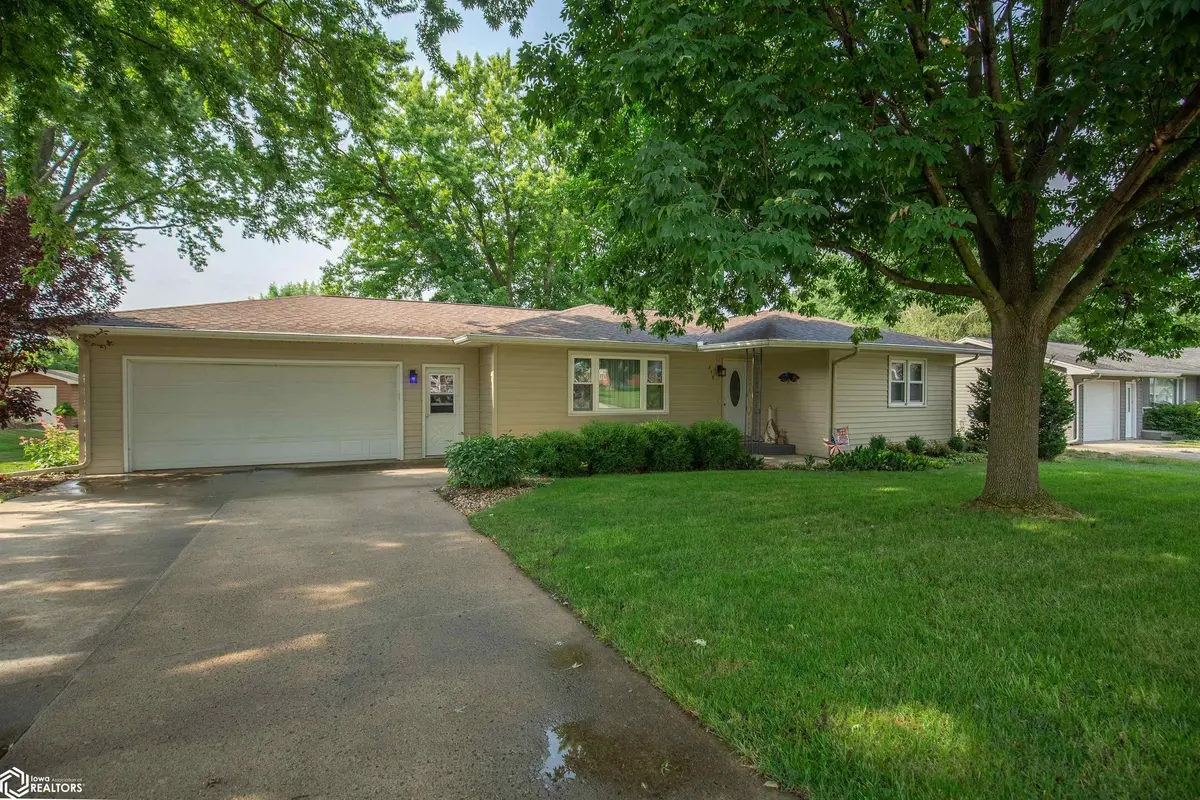 219 W South AVE, Algona, IA 50511