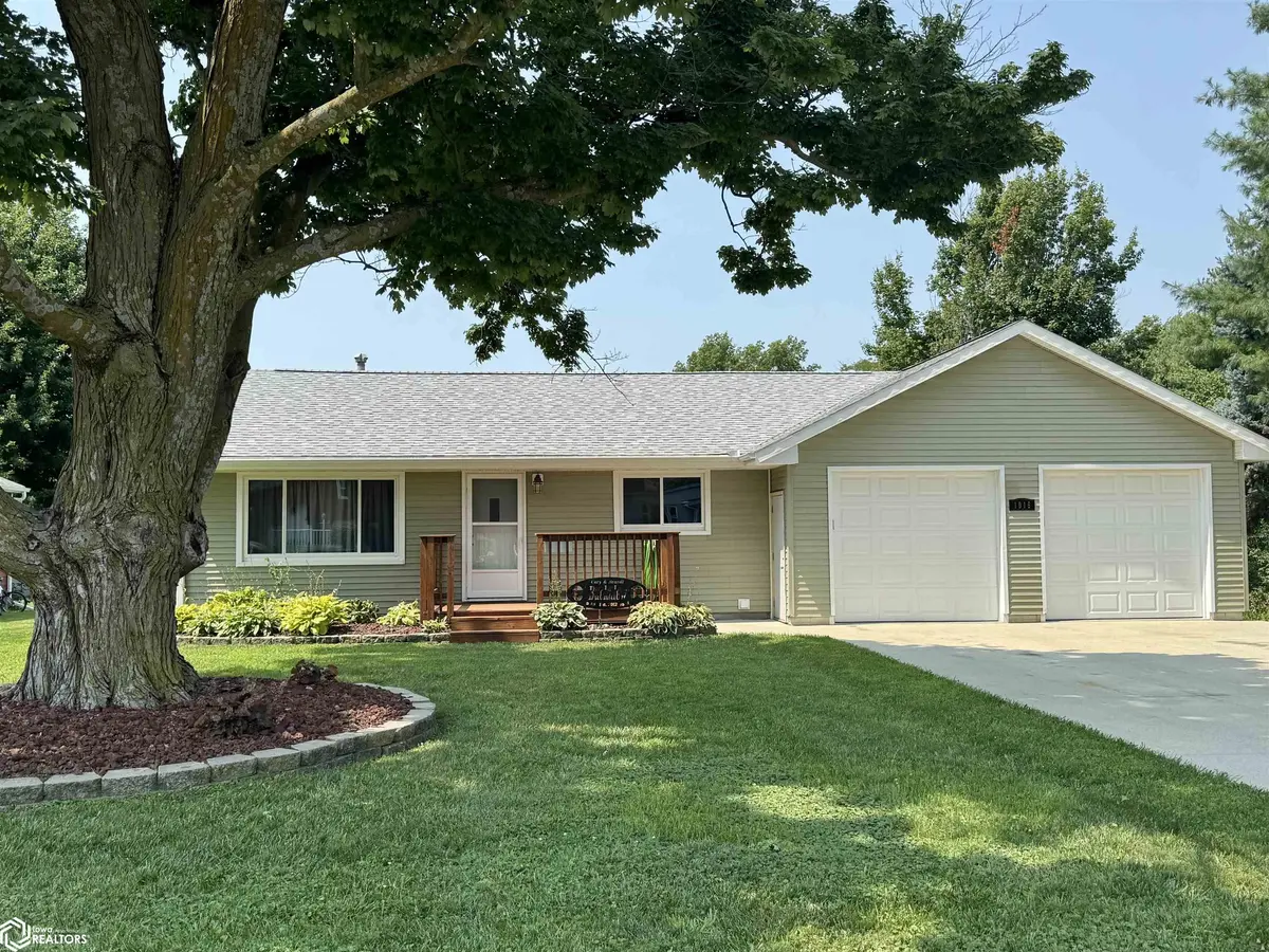 1016 N Spruce ST, Creston, IA 50801