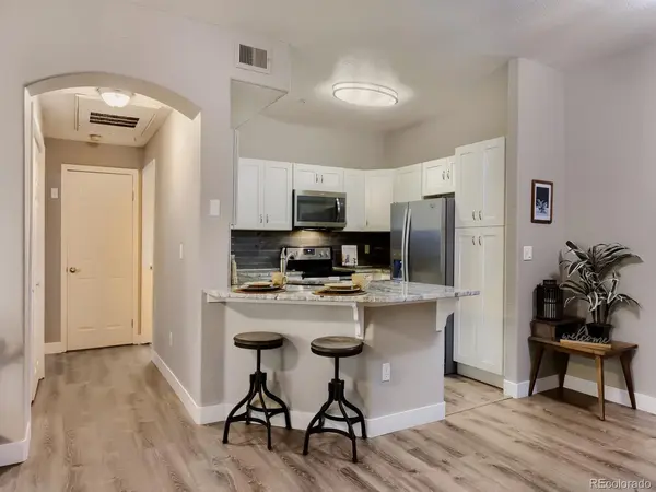 1672 W Canal #415, Littleton, CO 80120