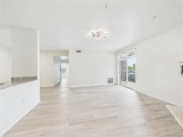 3890 S Dayton #107, Aurora, CO 80014