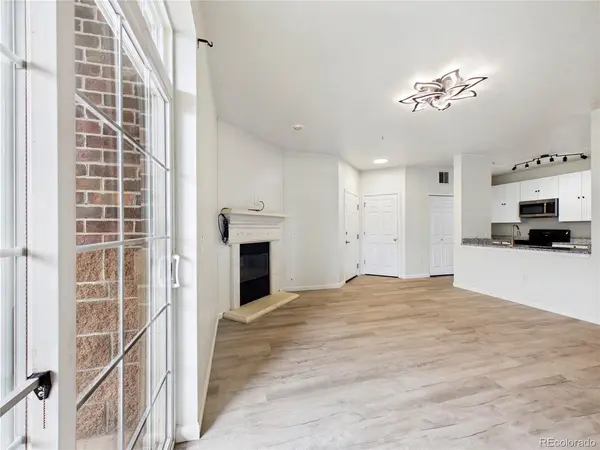 3890 S Dayton #107, Aurora, CO 80014