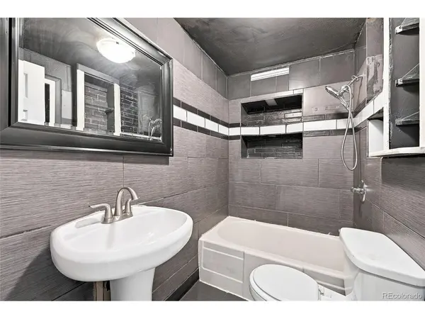 478 Knox, Denver, CO 80204