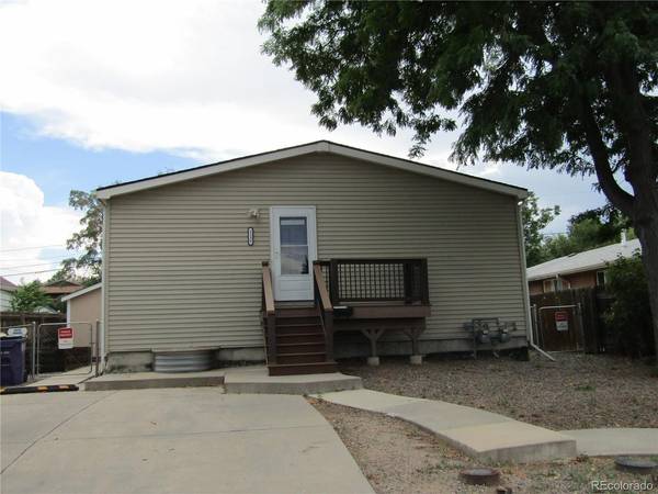 3232 W Custer, Denver, CO 80219