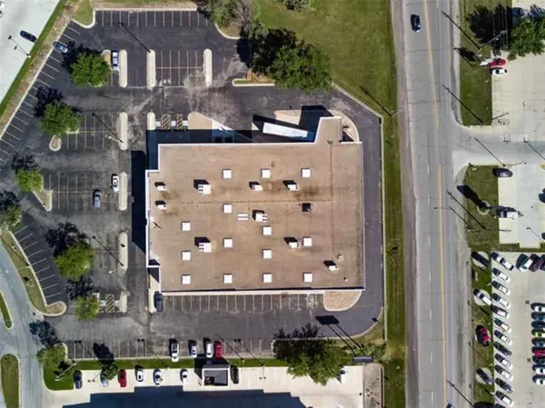 2039 Crossroads BLVD #Suite #102, Waterloo, IA 50701