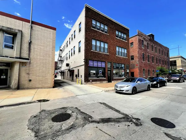 614 Mulberry ST #Suite B, Waterloo, IA 50703