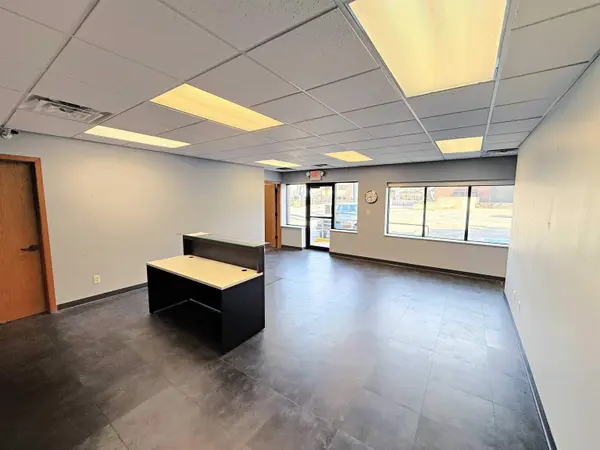 500 Jefferson ST, Waterloo, IA 50701