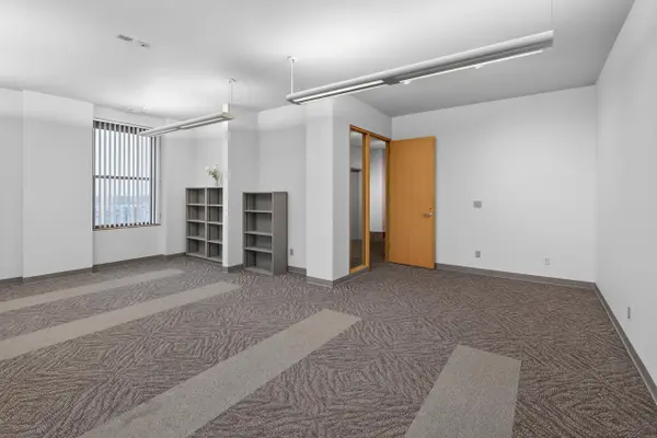 531 Commercial ST #1000, Waterloo, IA 50701