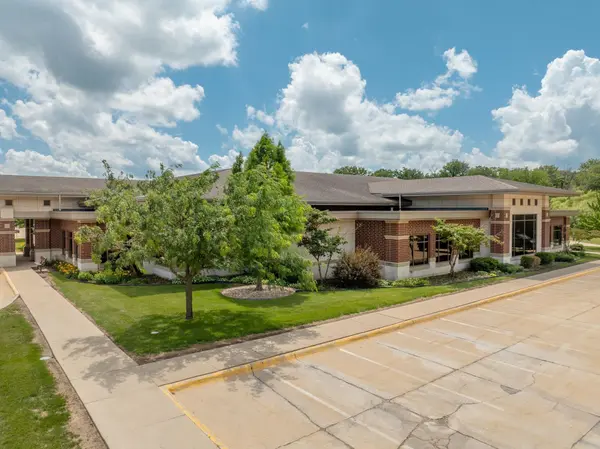 2515 Cyclone DR #Suite A, Waterloo, IA 50701
