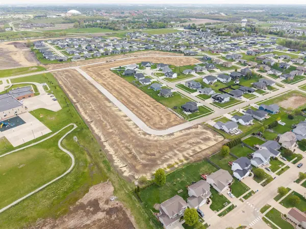 Lot 19 Ashworth DR, Cedar Falls, IA 50613