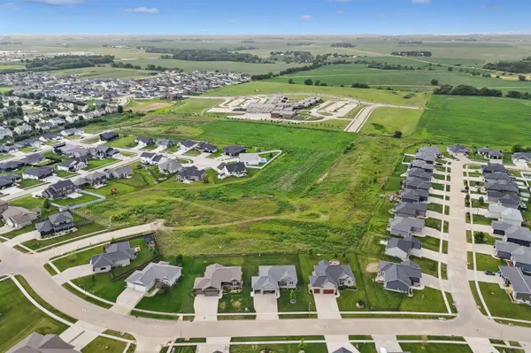 Lot 20 Ashworth DR, Cedar Falls, IA 50613