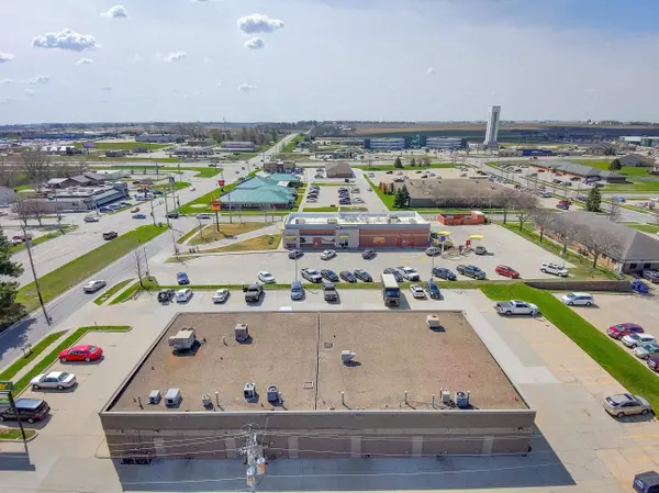 3626 Kimball AVE, Waterloo, IA 50702