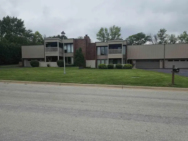 1900 Westchester RD #Apt C, Waterloo, IA 50701