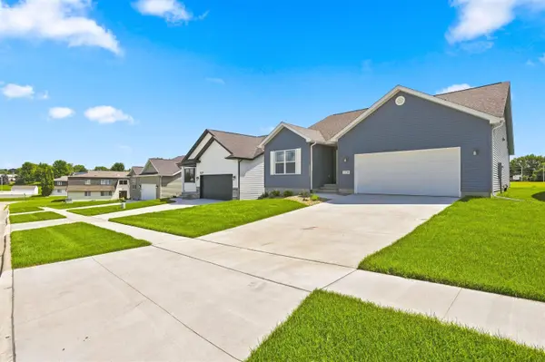 3335 Lincolnshire RD, Waterloo, IA 50701