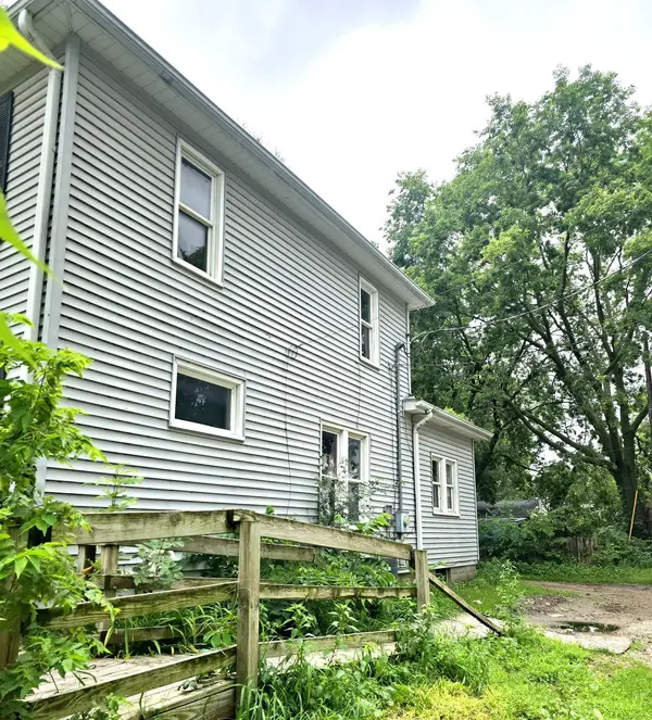56 Lafayette ST, Waterloo, IA 50703