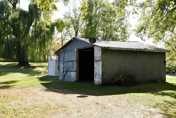 1468 Hwy 105, St. Ansgar, IA 50472