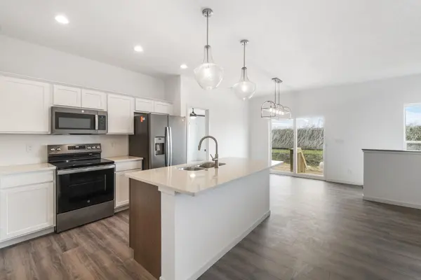 1655 Dalton ST, Jesup, IA 50648