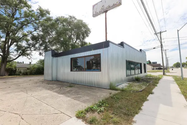 1934 Main ST, Cedar Falls, IA 50613