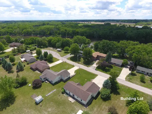 903 S Main ST, Janesville, IA 50647