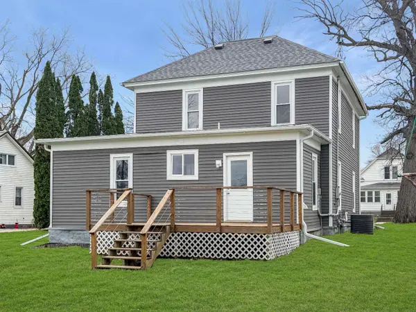 614 1st ST, Traer, IA 50675