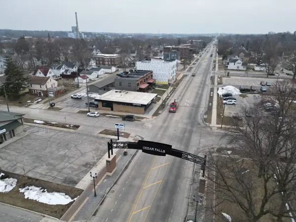 702 Main ST, Cedar Falls, IA 50613