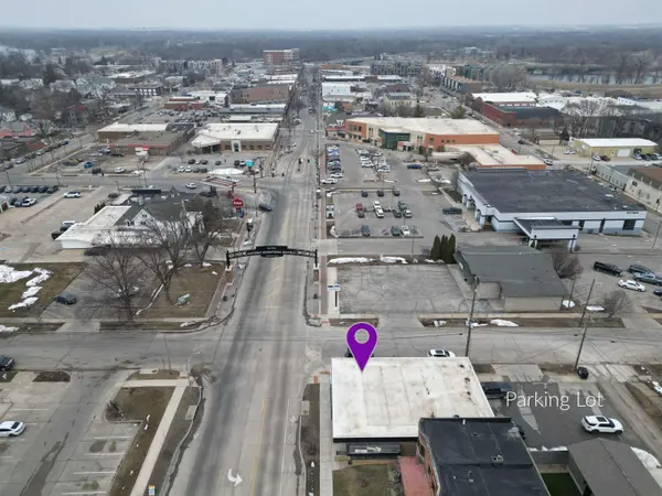 702 Main ST, Cedar Falls, IA 50613