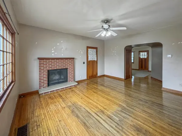 410 1st ST, Traer, IA 50675