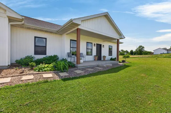 105 Pine Ridge RD, New Hartford, IA 50660