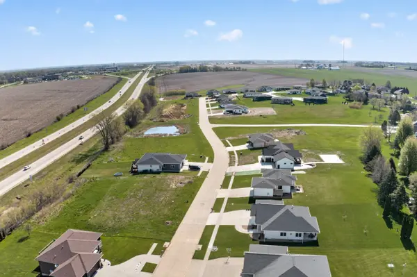 Lot 15 Red Tail DR, Waterloo, IA 50701