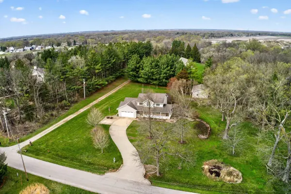 500 Douglass RD, Waterloo, IA 50703