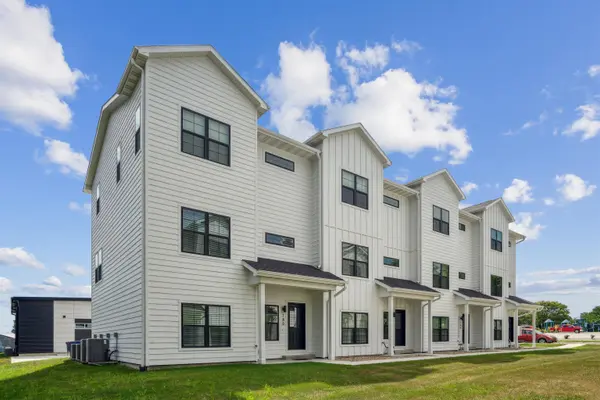 150 S 15th ST, Clear Lake, IA 50428