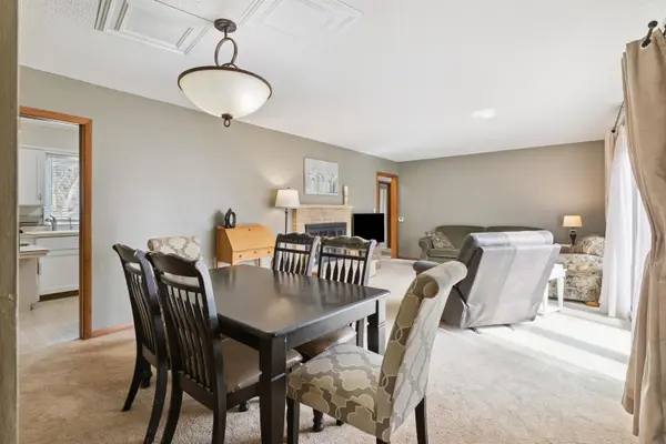 2610 McClain Drive, Cedar Falls, IA 50613