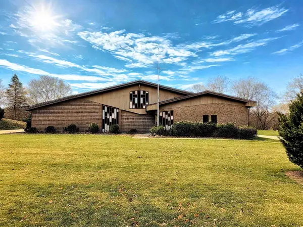234 S Hackett RD, Waterloo, IA 50701