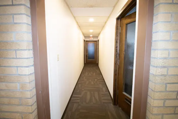 1727 University AVE #Suite 104, Waterloo, IA 50701