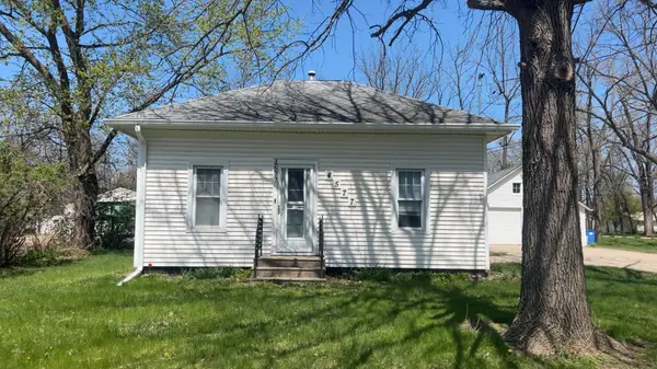 4577 Lafayette RD, Evansdale, IA 50707