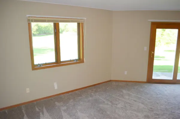 1401 SW 3rd ST #116, Waverly, IA 50677