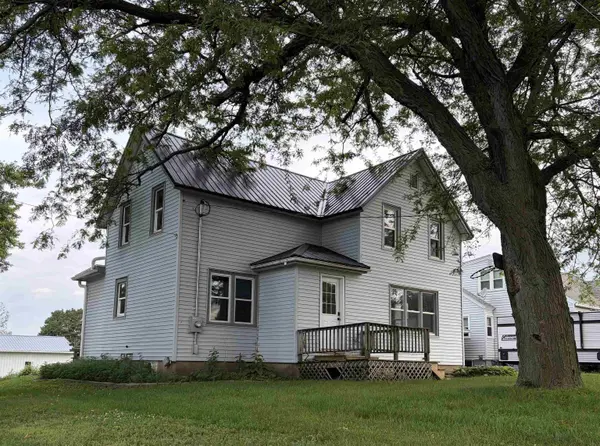 709 S Madison ST, Wellsburg, IA 50680
