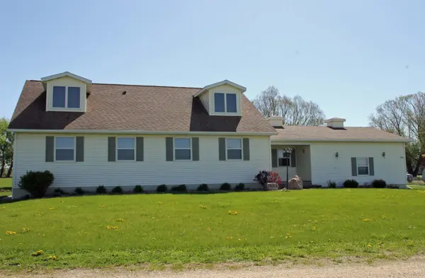 2229 Larrabee AVE, Waverly, IA 50677