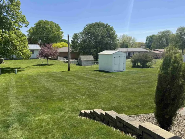 254 S Maple AVE, New Hampton, IA 50659