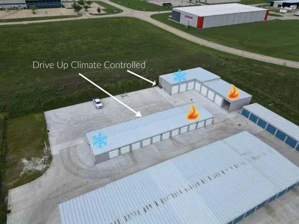 2811 Technology Pkwy, Cedar Falls, IA 50613