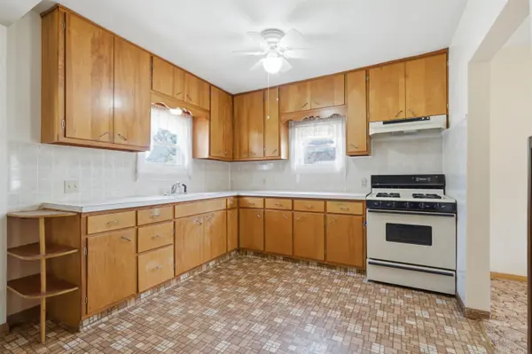 212 Clara AVE, Manchester, IA 52057