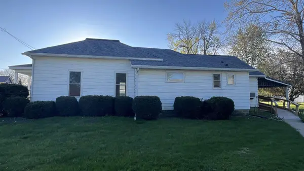 344 E Main ST, Hawkeye, IA 52147