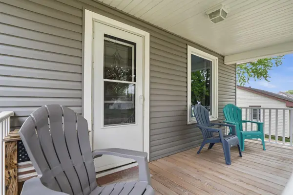 330 S Walnut AVE, New Hampton, IA 50659
