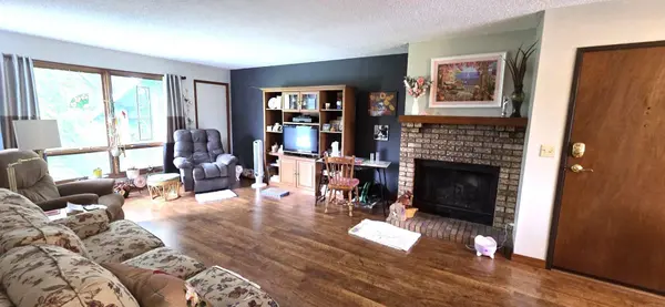 127 Southbrooke DR #5, Waterloo, IA 50702