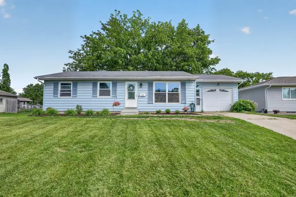 576 Pioneer RD, Waterloo, IA 50701